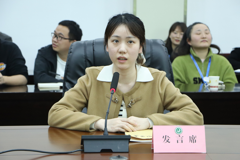 1683679083182055677.jpg 2fbbfcd911932e99c12f540a95a4288.jpg