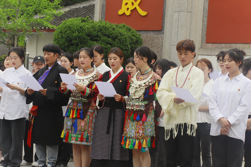 1684901066082084717.jpg 02cc1bfc58324f610847d46723873c0.jpg