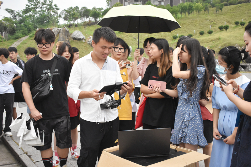 1687136282137013464.jpg f014bb441ebe20cc46888f08c15647c.jpg